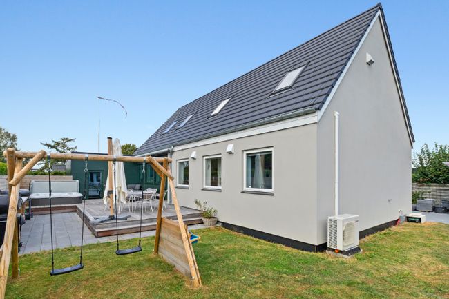 Askevænget 8, 2680 Solrød Strand